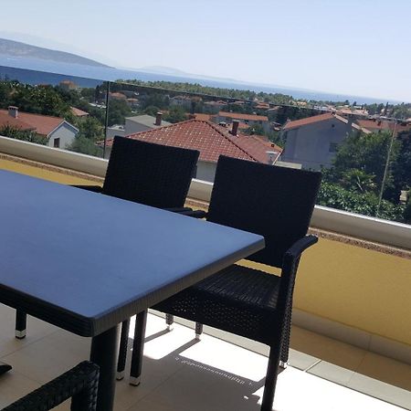 Apartmani Krajinovic クルク エクステリア 写真